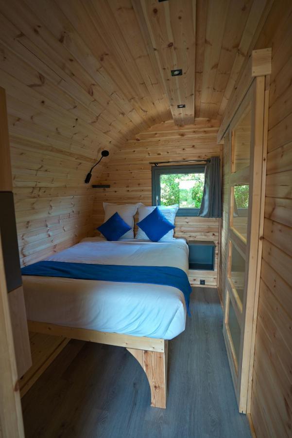 Camping Les Pres Du Roi Sommières Zewnętrze zdjęcie